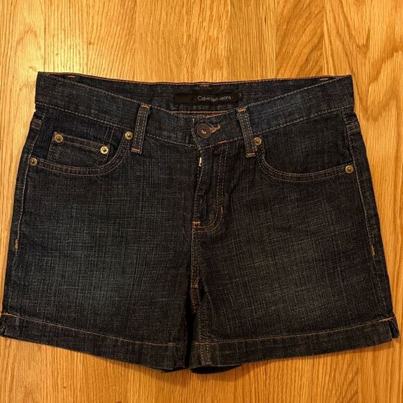 Calvin Klein Jeans Shorts sz 2 - Picture 1 of 3